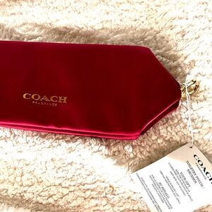New Coach Satin Toiletry Pouch Cosmetics Bag Burgundy Silk C Logo Gold